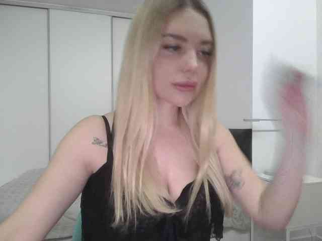 pinkpanther8899 webcam