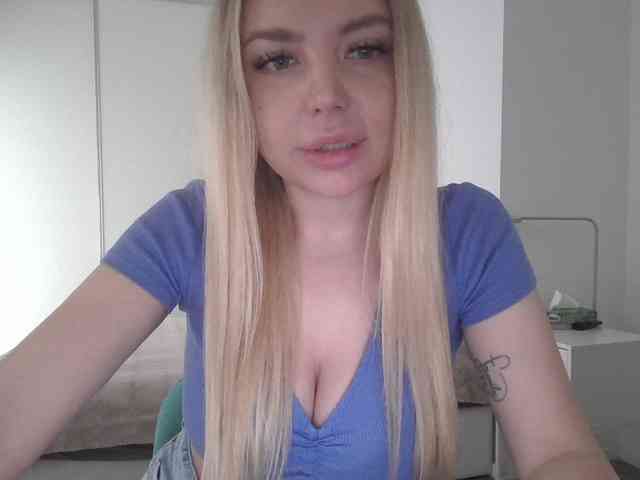 pinkpanther8899 webcam