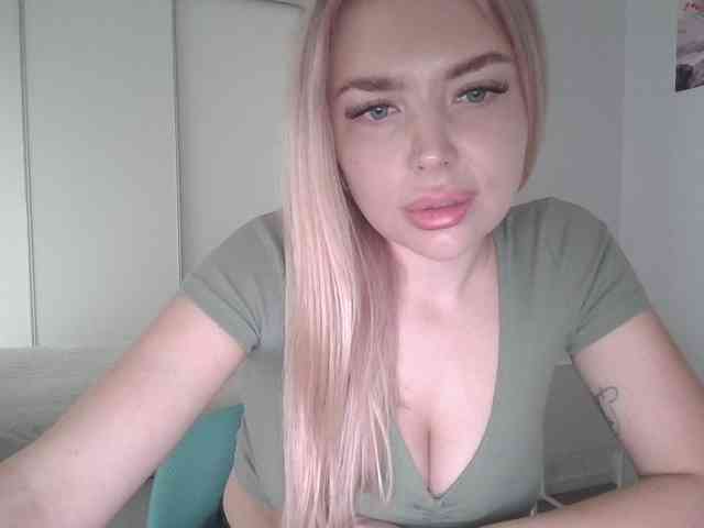 pinkpanther8899 webcam