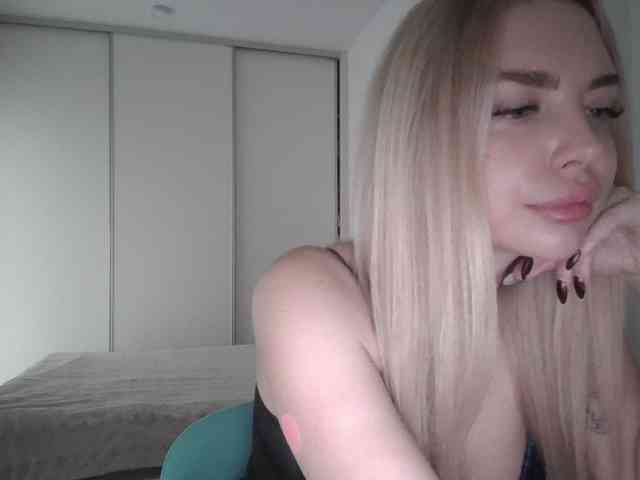 pinkpanther8899 webcam