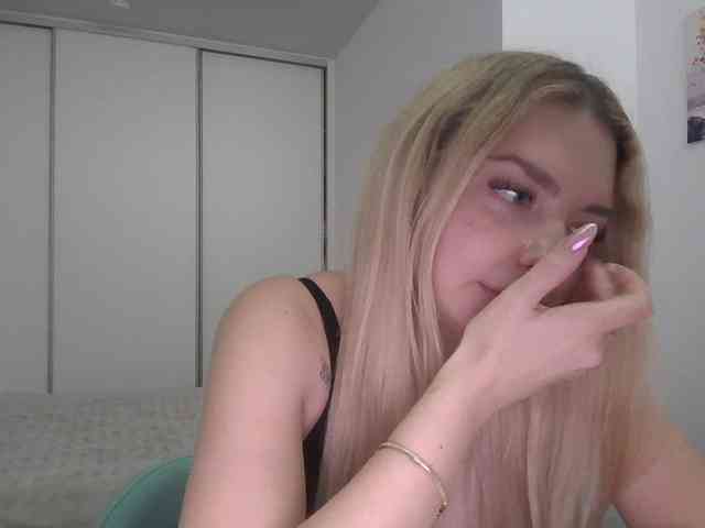 pinkpanther8899 webcam