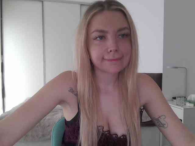 pinkpanther8899 webcam