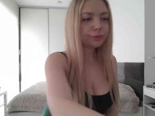 pinkpanther8899 webcam