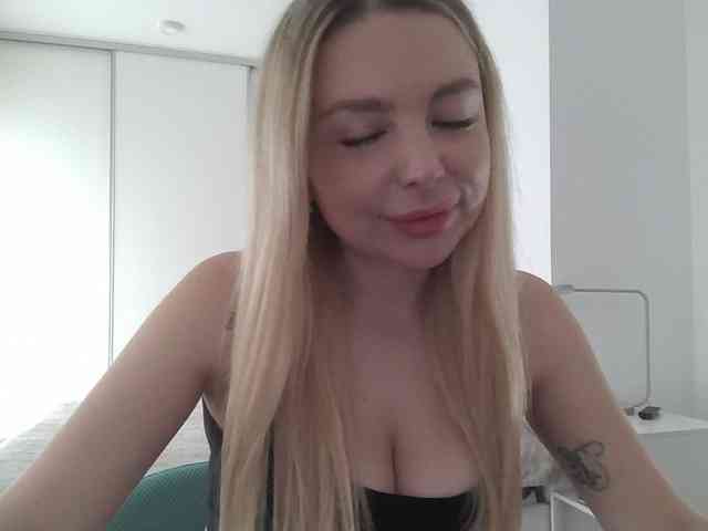 Blondie8853 Blondie8853