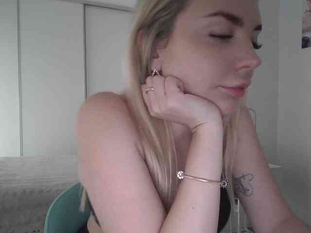 Blondie8853 Blondie8853