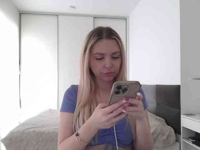 pinkpanther8899 webcam