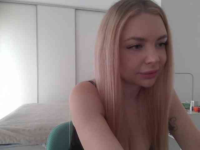 pinkpanther8899 webcam