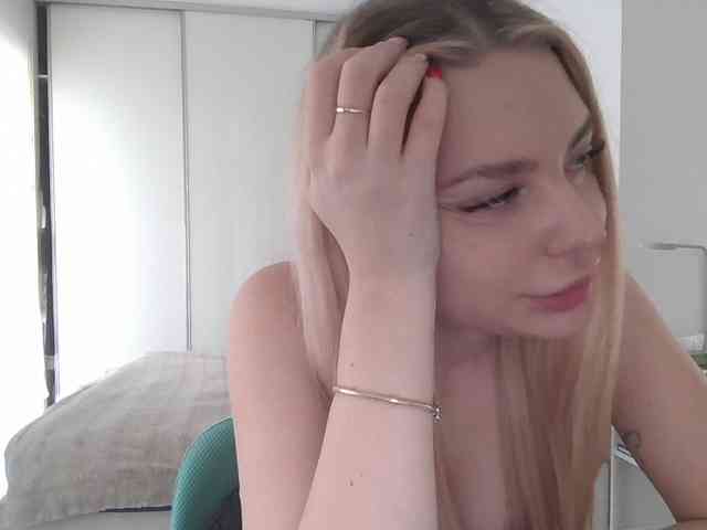 pinkpanther8899 webcam