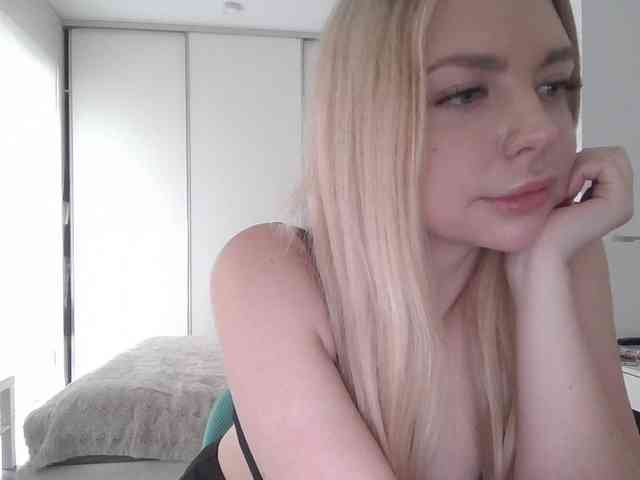 pinkpanther8899 webcam