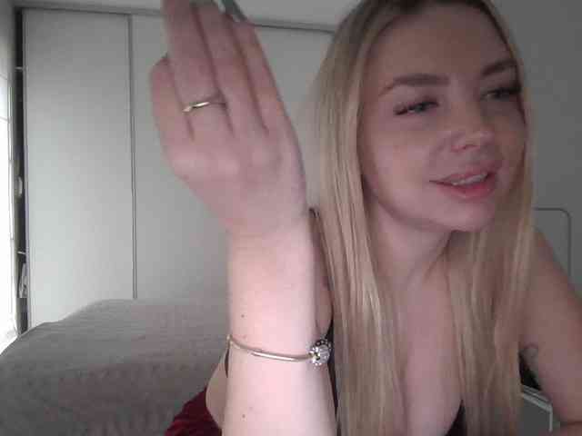 pinkpanther8899 webcam