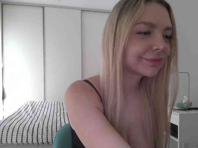 pinkpanther8899 webcam