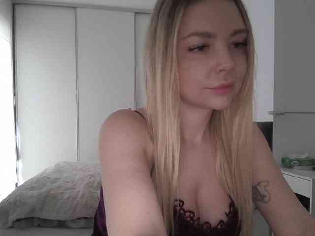 pinkpanther8899 webcam