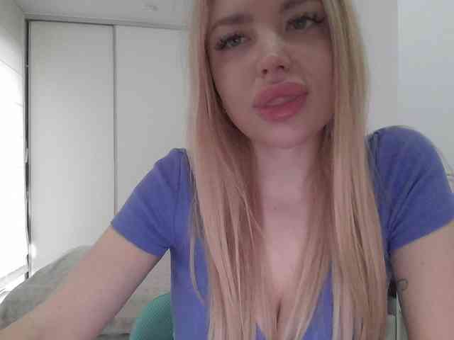 pinkpanther8899 webcam