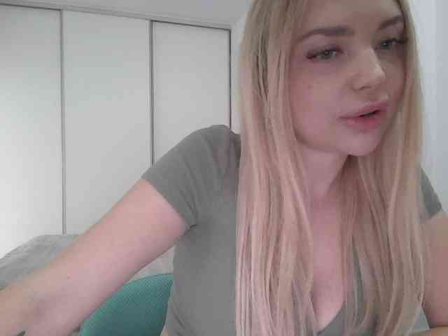 pinkpanther8899 webcam