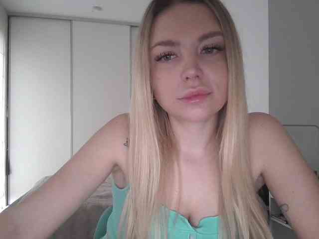 pinkpanther8899 webcam