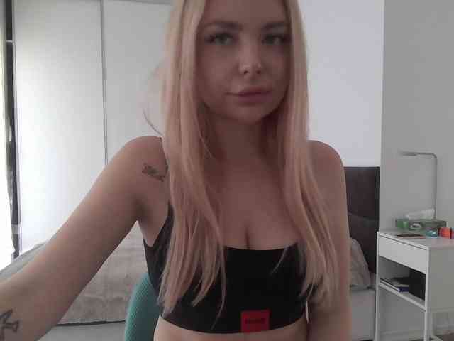 pinkpanther8899 webcam