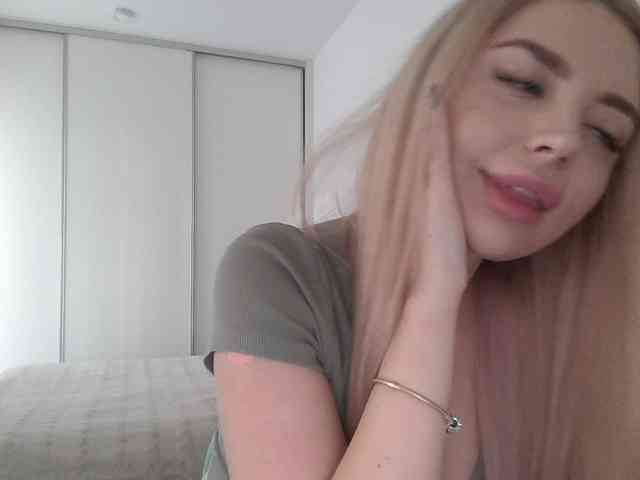 pinkpanther8899 webcam