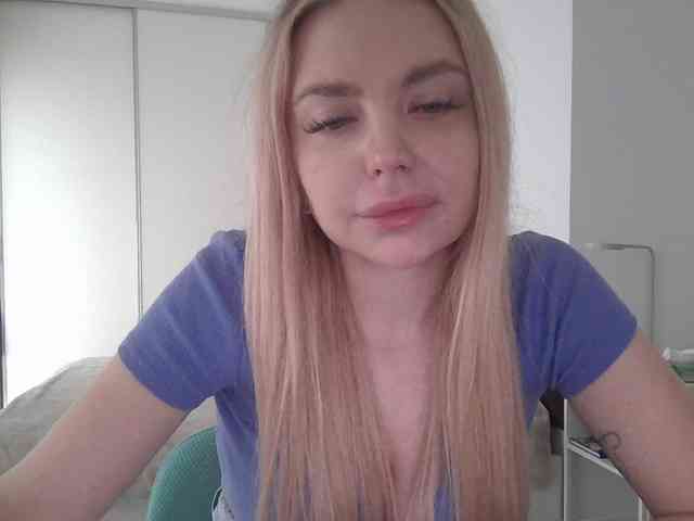 pinkpanther8899 webcam