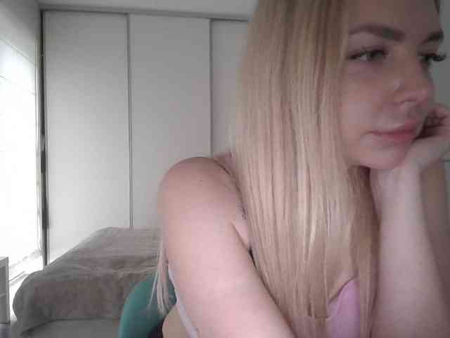 pinkpanther8899 webcam