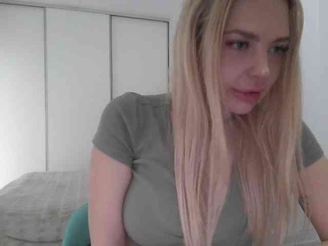 pinkpanther8899 webcam