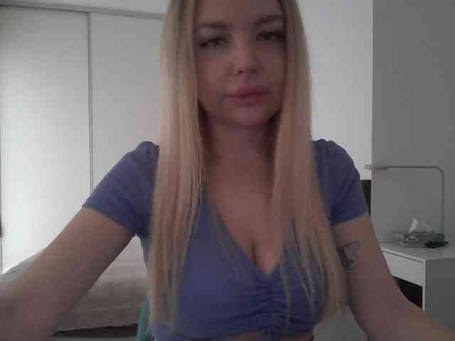 pinkpanther8899 webcam