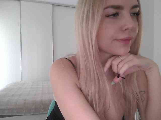 Blondie8853