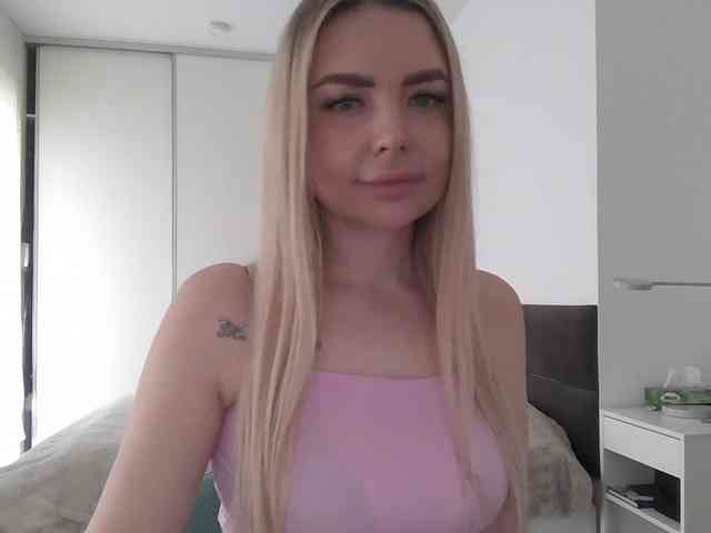 pinkpanther8899 webcam