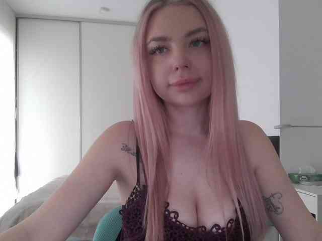 pinkpanther8899 webcam