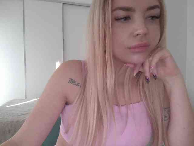 pinkpanther8899 webcam