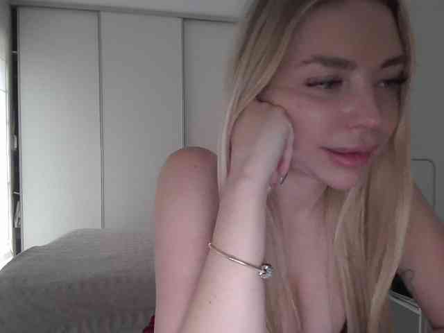 pinkpanther8899 webcam