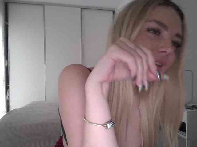 pinkpanther8899 webcam