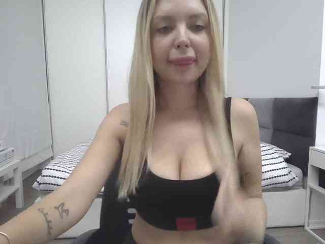 Blondie8853 Blondie8853
