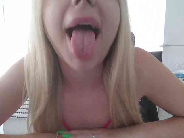Blondie8853 webcam