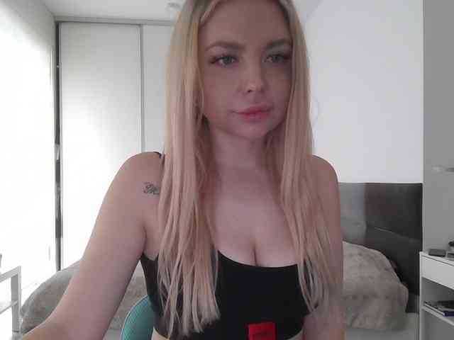 Blondie8853 Blondie8853