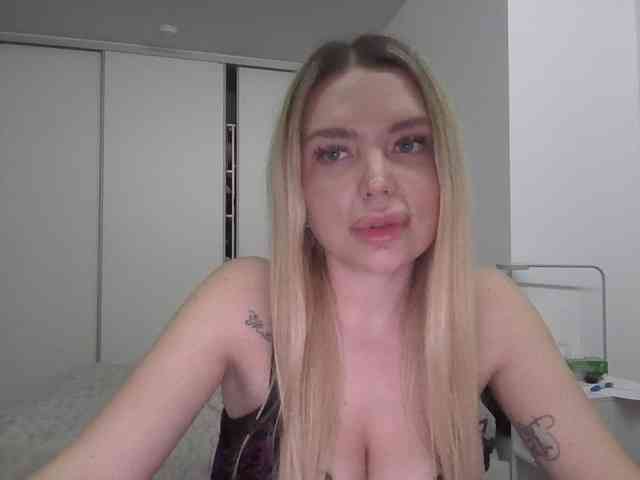 Blondie8853 Blondie8853