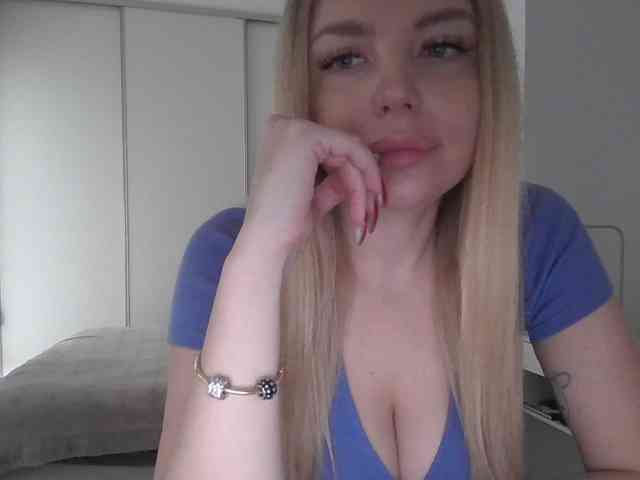 pinkpanther8899 webcam