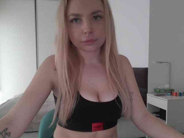 Blondie8853 Blondie8853