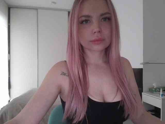 pinkpanther8899 webcam