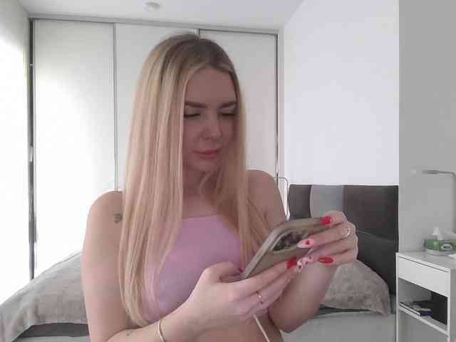 Blondie8853 Blondie8853