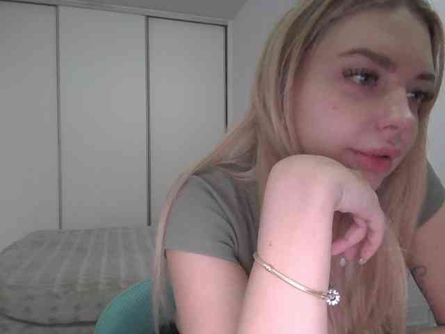pinkpanther8899 webcam