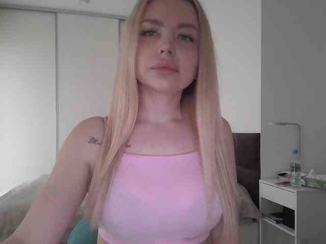 pinkpanther8899 webcam