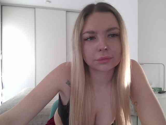 pinkpanther8899 webcam