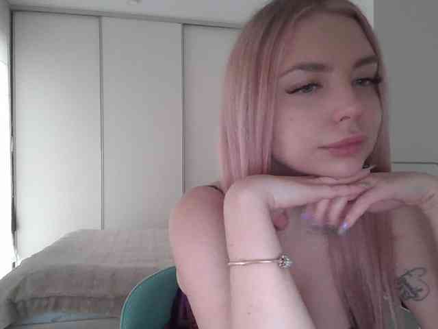 pinkpanther8899 webcam