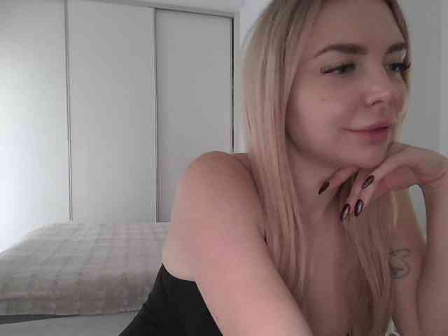 pinkpanther8899 webcam