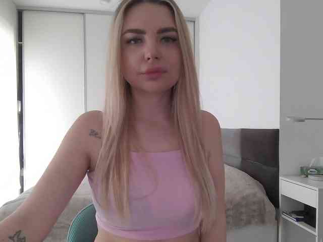 pinkpanther8899 webcam