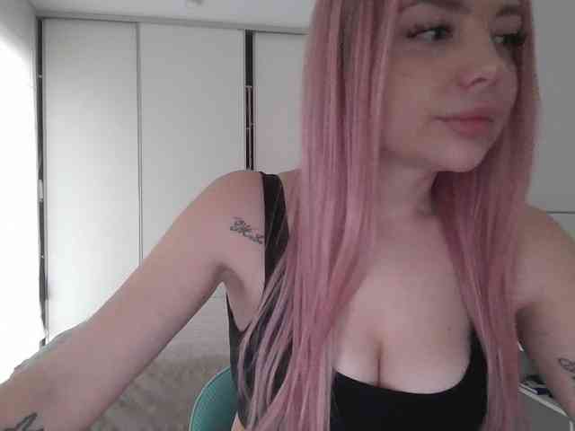 pinkpanther8899 webcam
