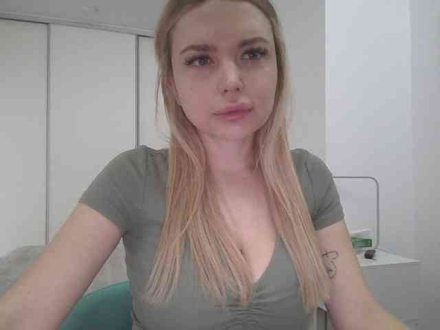 pinkpanther8899 webcam