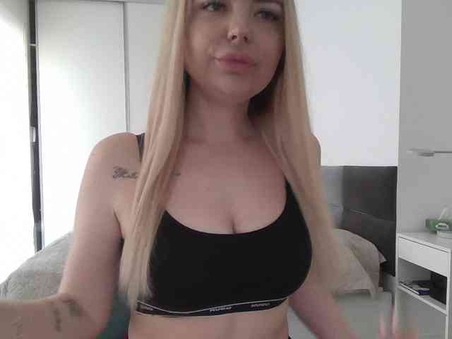 pinkpanther8899 webcam