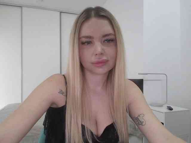pinkpanther8899 webcam