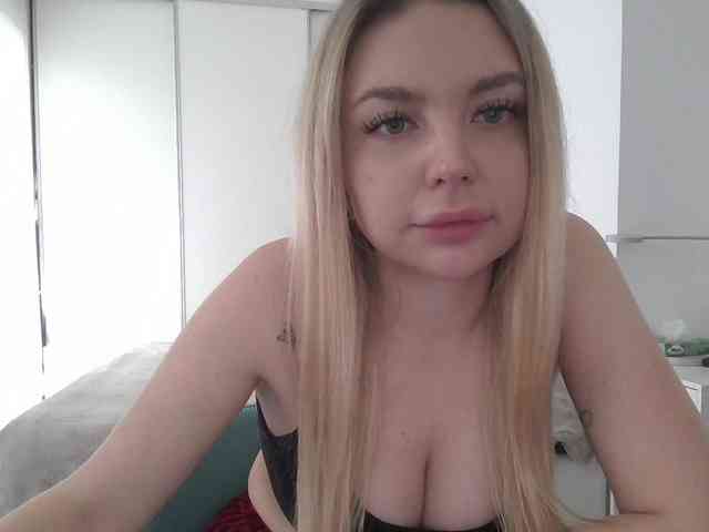 pinkpanther8899 webcam